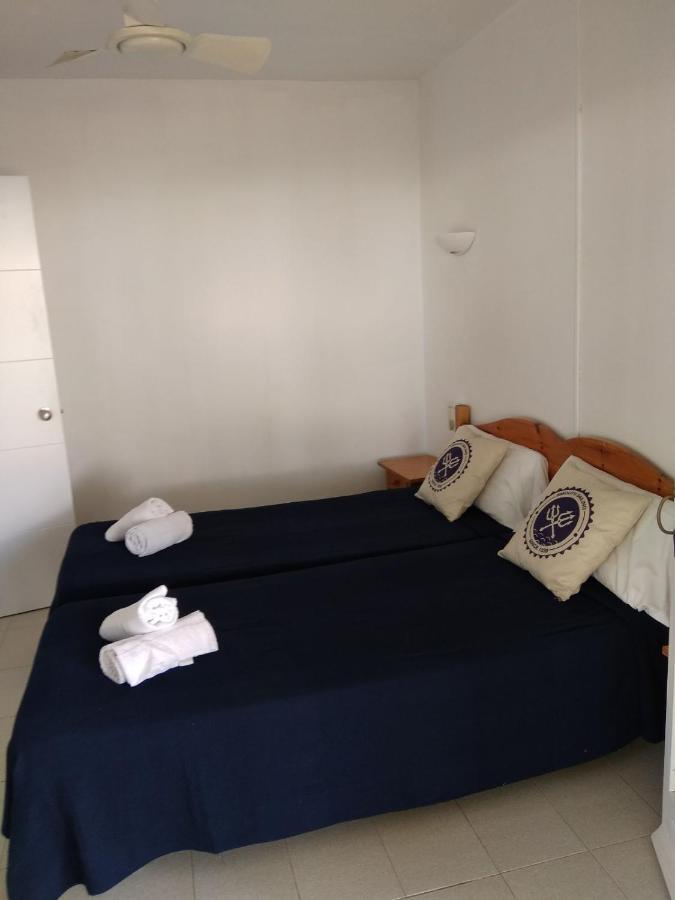 Apartamentos Playa Park Brisas Son Xoriguer Калан-Бош Экстерьер фото
